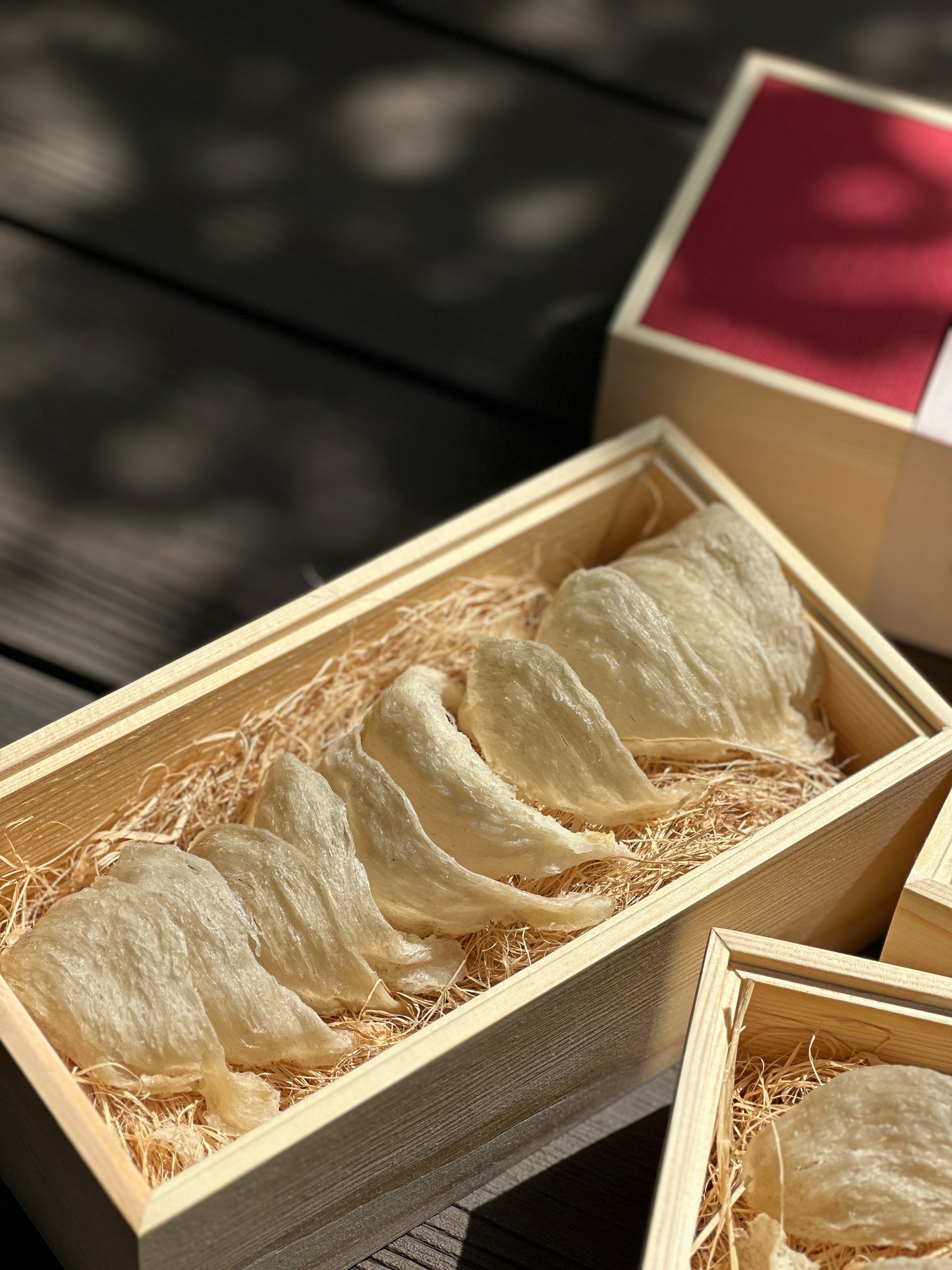 Premium Dried Bird’s Nest Gift Boxes